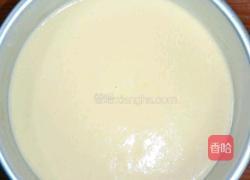 简易版戚风蛋糕的做法图解7