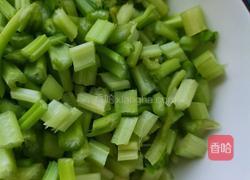 山药香芹牛肉粒的做法图解2