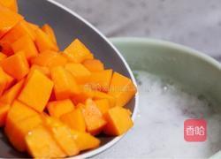 金燕耳木瓜牛奶羹的做法图解5