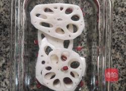 莲藕红豆鸽子汤的做法图解2