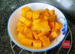 酸奶南瓜泥的做法图解2