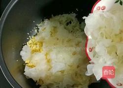 小米银耳苹果粥的做法图解5