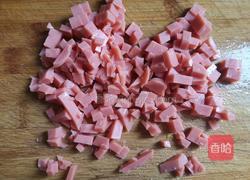 花朵午餐肉饭团的做法图解2