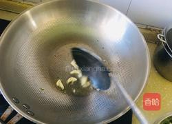 腊肠炒黄瓜的做法图解3