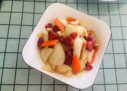 洋葱胡萝卜炒腊肠