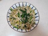 绿豆芽炒韭菜的做法[图]