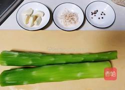 凉拌莴苣的做法图解1