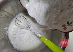 草莓牛奶冻的做法图解4