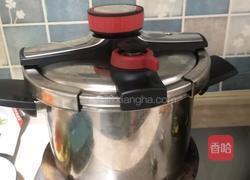 胡萝卜炖牛腩的做法图解6