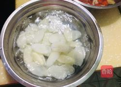 木耳胡萝卜炒山药的做法图解4