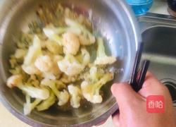 炝拌菜花的做法图解6