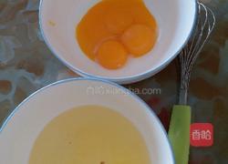 电饭煲蒸蛋糕的做法图解1