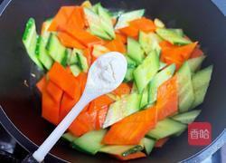 黄瓜炒胡萝卜的做法图解6