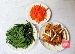 韭菜炒香干的做法图解2