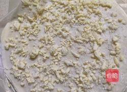 手抓饼美食的做法图解1