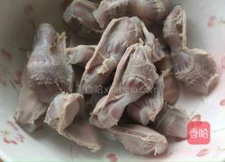 笋丝炒鸭肫的做法图解1