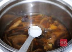 茶树菇炖鸡汤的做法图解10