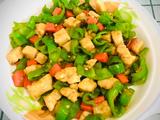 青椒炒鸡丁的做法[图]