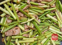 蒜苔炒肉丝的做法图解11