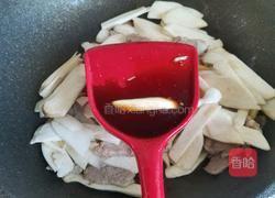 杏鲍菇炒肉片的做法图解10