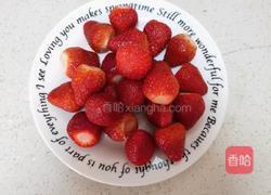 草莓糖葫芦的做法图解1