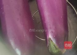 （懒人)拌蒸茄子的做法图解1