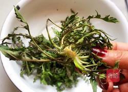 荠菜拌香干的做法图解1