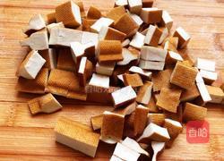 荠菜拌香干的做法图解6