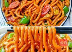 青椒火腿乌冬面的做法图解3