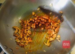 鸡肉臊子面的做法图解4