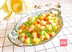 豌豆胡萝卜炒土豆的做法图解1