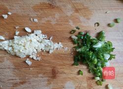 剁椒皮蛋的做法图解3