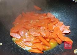 胡萝卜鸡蛋干的做法图解9