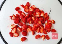 草莓牛乳的做法图解3