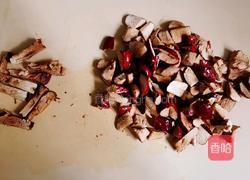 养颜花生红枣露的做法图解2