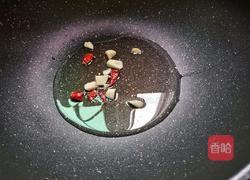 蒜香油麦菜的做法图解6