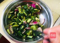炝拌黄瓜的做法图解7