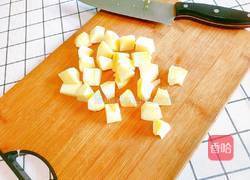 草莓苹果奶昔的做法图解5