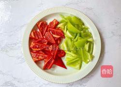 香菇炖鸡腿的做法图解4