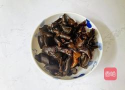 黄瓜炒木耳的做法图解4