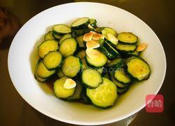 蒜片黄瓜的做法图解6