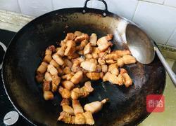 红烧肉烩菜的做法图解5