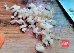 西兰花炒胡萝卜的做法图解5