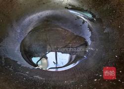 西兰花炒胡萝卜的做法图解11