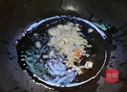 西兰花炒胡萝卜的做法图解12