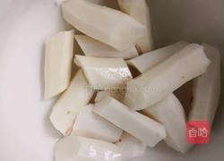 香菇木耳炖鸡的做法图解3