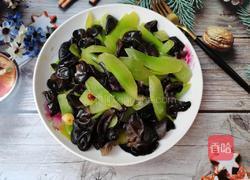 木耳炒莴笋的做法图解17