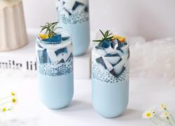 蝶豆花奶冻西米露