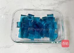 蝶豆花奶冻西米露的做法图解15