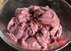 葱爆猪肝的做法图解5